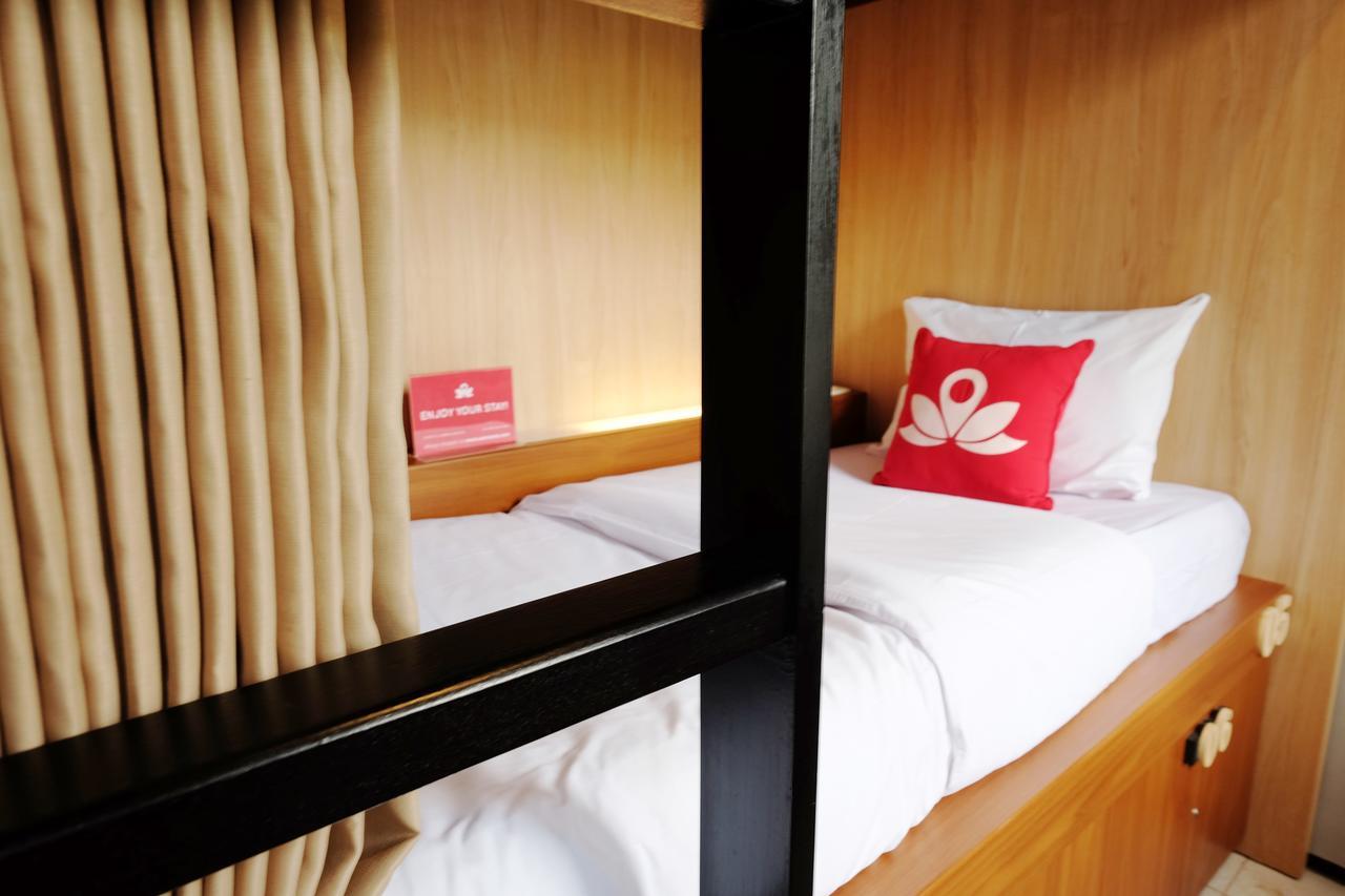 Zen Hostel Alun-Alun Sarinah 玛琅 外观 照片